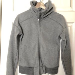 Lululemon zip up jacket size 2